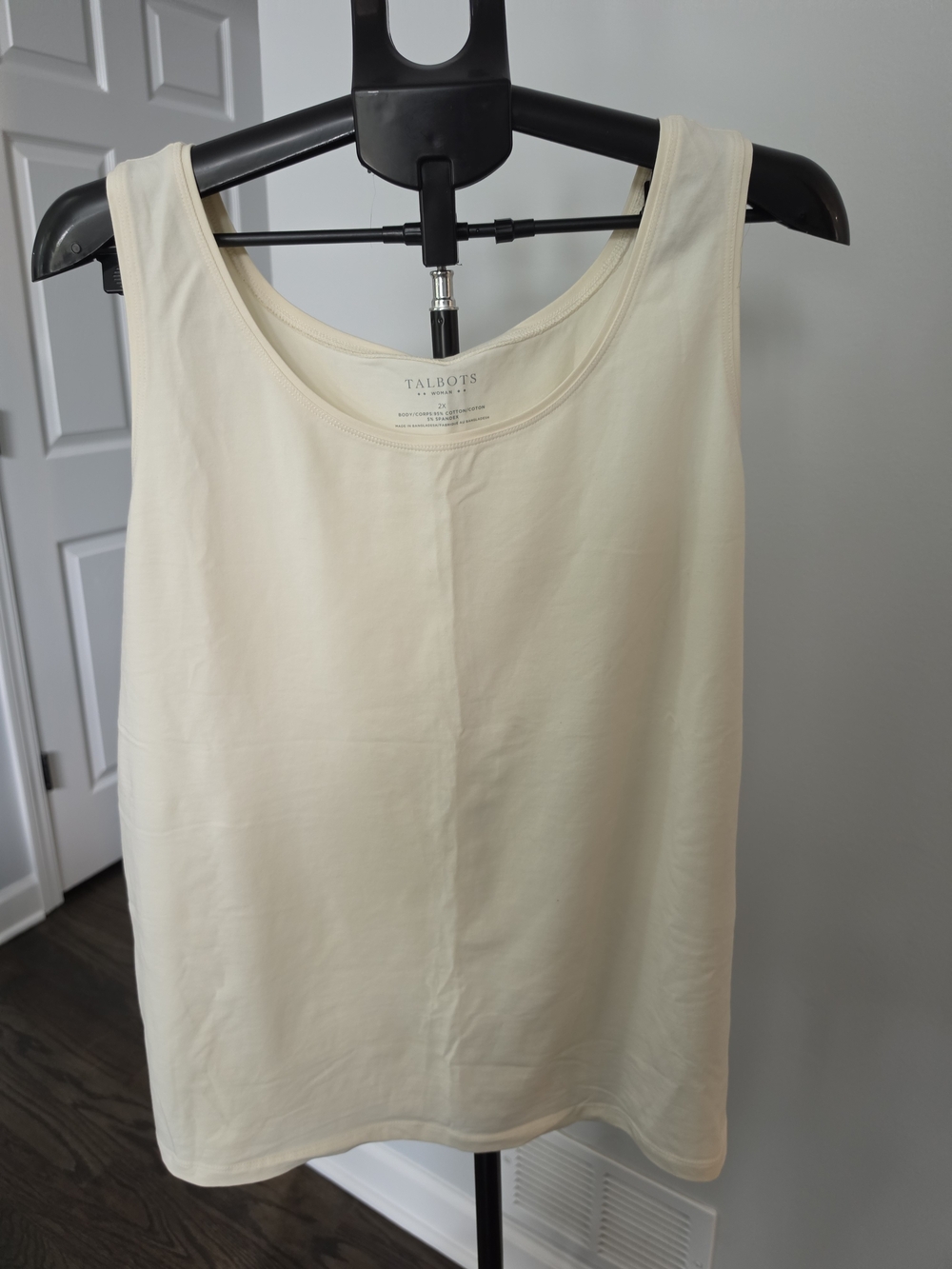 Talbots Soft Cream Scoop Neck Tank
